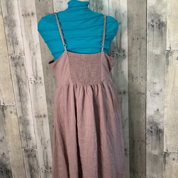 Good Luck Gem Button Front Sleeveless Midi Dress - Picture 4 of 8